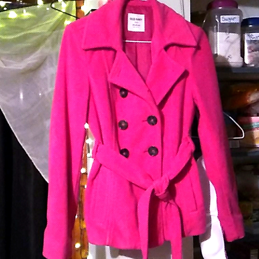 Women's peacoat